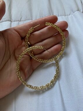 Kendra Scott Maggie Gold Textured Hoop Earrings